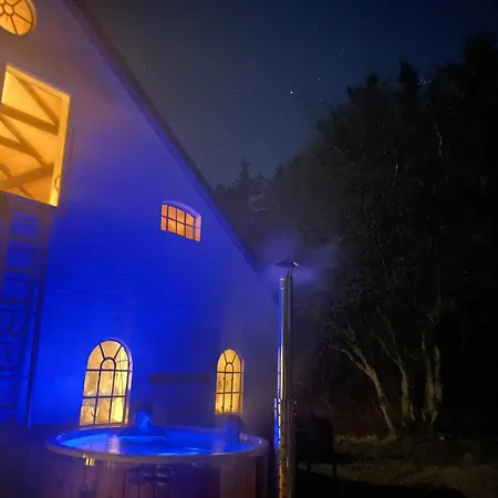 Bolig Med Plads Til Hele Famillien *