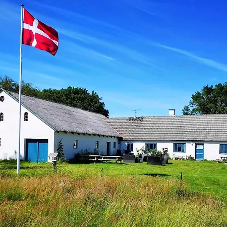 Bolig Med Plads Til Hele Famillien Frostrup