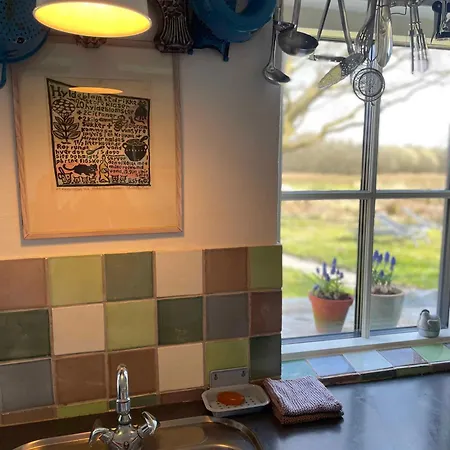 Bolig Med Plads Til Hele Famillien * Frostrup